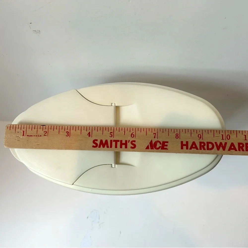 Lot (3) Vintage Rubbermaid Servin Saver 11”H Cereal Keeper #5 Flip Top L…
